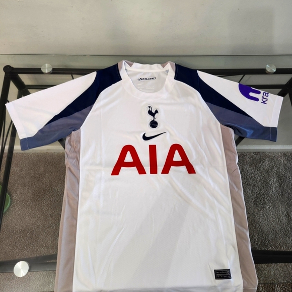 Tottenham Jersey - White and Gray.